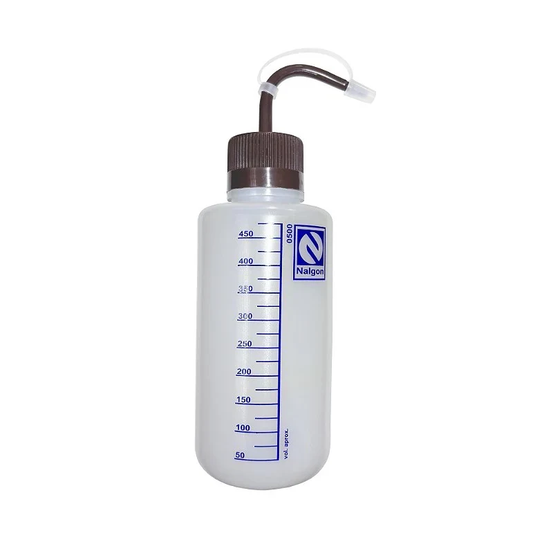 Imagem de referência de PISSETA EM PE GRAD. C/ TAMPA MARRON – 500ML – 2210